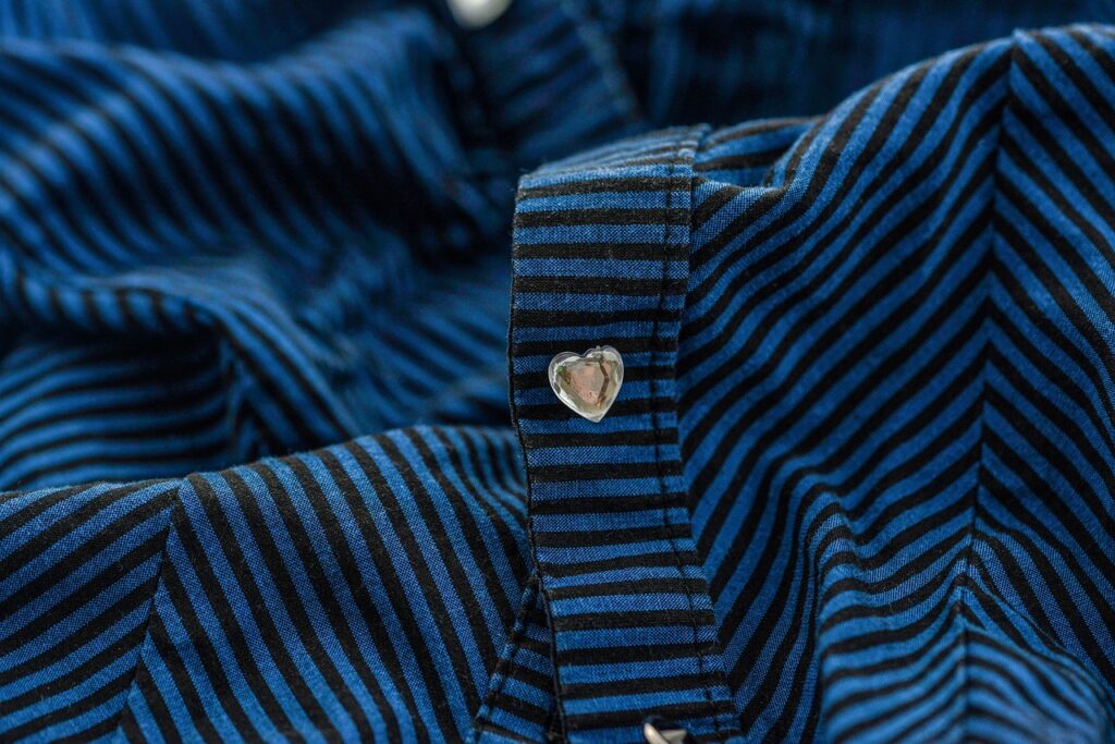 fabric, blouse, shirt-3405415.jpg
